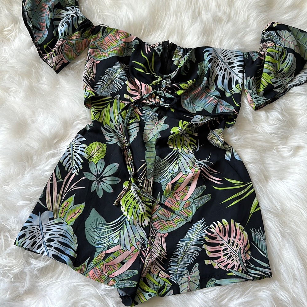 NWT LF Tropical Floral Romper